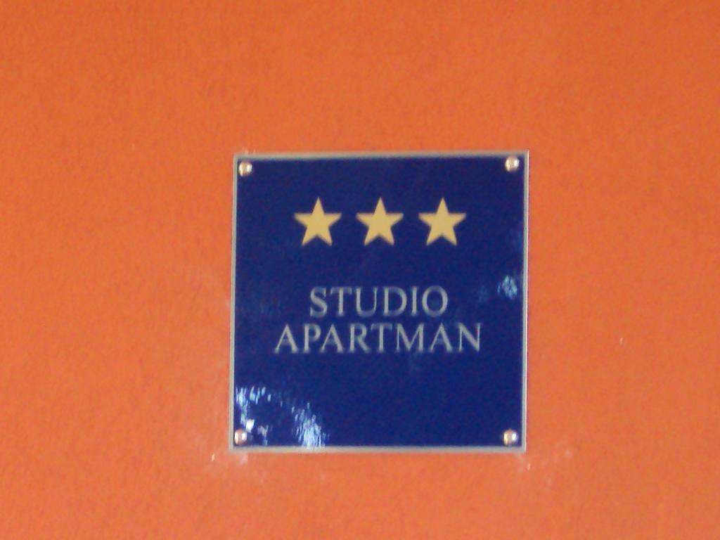 Apartment Gogo Umag Bilik gambar