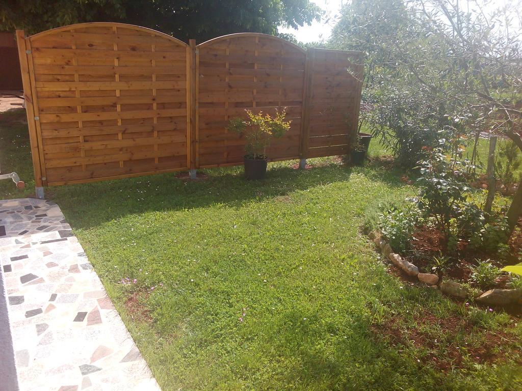Apartment Gogo Umag Luaran gambar